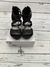 Dream Pairs Girls High Heels Size 2 Black EUC