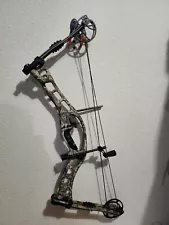 GENUINE HOYT TURBO HAWK RIGHT HANDED COMPOUND BOW 28.5" 60-70 LBS *MISSING BUSS