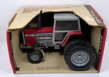 1980's ERTL MASSEY FERGUSON 2805 DIECAST TRACTOR DUAL TIRE 1:20 BP REP ~ NIB