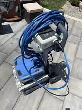 Maytronics m600 Dolphin Pool Cleaner Robot With WiFi Caddy