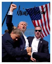 PRESIDENT DONALD TRUMP ASSASINATION ATTEMPT AUTOGRAPHED PUMPING FIST 8X10 PHOTO