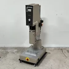 Sonics & Materials Model 1098 Ultrasonic Welding Machine