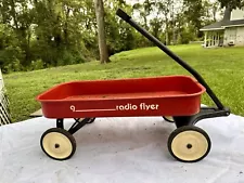 VINTAGE RADIO FLYER 90 RED WAGON