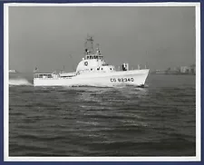 USCGC POINT BATAN WPB-82340 Patrol Boat 8 x 10 Official US Coast Guard Photo