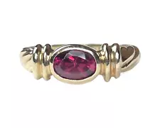 Estate Jewelry Collection YG Raspberry Tourmaline Ring (Authentic Pre-Owned)