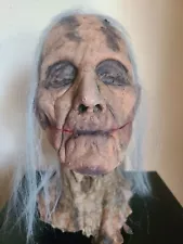 Halloween Horror - Life-Size Corpse Zombie Head - Haunted House Yard Prop Scary