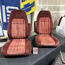 88-94 OBS CHEVY SILVERADO GMC SIERRA FRONT BUCKET SEATS RED CLOTH NO RAILS OE GM