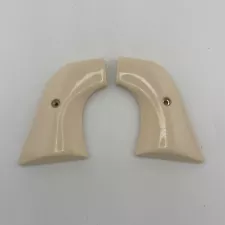 Altamont Grips - Ruger New Vaquero Bonded Ivory