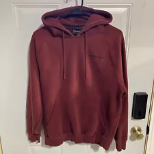 Alphalete Women's Hoodie Medium Sweatshirt Top Burgundy Learn More Dream Be