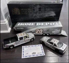 Tony Stewart / The Home Depot Show Trailer & Car Collection - Incentive