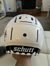 schutt f7 football helmet medium