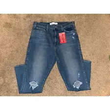 NWT Levi Jeans