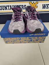 Size 9.5 - Brooks Launch 8 Iris/Ombre/Purple