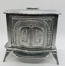 Vermont Castings Defiant Miniature Cast Iron Wood Stove Coin Bank, Vintage S7