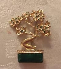 Estate Sale, Gold tone Flower Tree Brooch