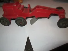 VINTAGE RED DIECAST ALUMINUM ROADER GRADER MFD # 9106