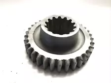 USED 3RD SPEED DRIVING GEAR FOR IH 560 & 660 TRACTORS 369098R2