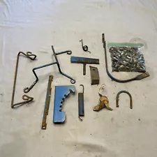 VINTAGE FORD LAWN TRACTOR MISC PARTS/HARDWEAR 09JC3152