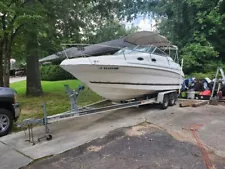 PROJECT BOAT! 1999 SeaRay Sundancer 240 cracked Mercruiser 5.0 and hull damage