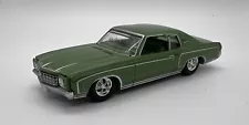 GreenLight 1:64 California Lowriders R2 1970 Chevrolet Monte Carlo NOT FOR SALE