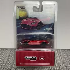 Tarmac Works 1/64 Aston Martin DBS Superleggera, red Metallic, NIP