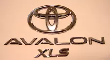 Toyota Avalon XLS 2005 2006 2007 2008 2009 2010 Rear Emblem Script Logo OEM