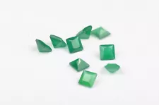 Natural Green Onyx 9mm Square Cut Untreated Loose Gemstone for sale 25 Pieces