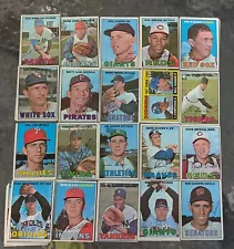 1967 Topps Baseball Cards Complete-Your-Set