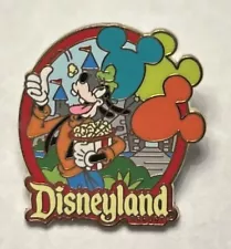 Disneyland - Goofy with Balloons & Eating Popcorn - Travel Promotional Pin