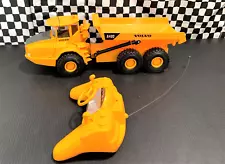 NewRay Remote Control Volvo A40D Dump Truck-1:32 Plastic Model No Box (Working)