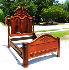 Lovely Walnut Victorian Bed circa 1865