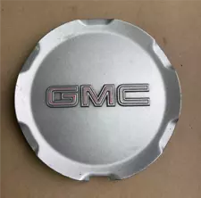 GMC OEM 10-16 Terrain Silver Center Cap. #9597973