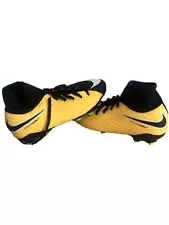 Soccer Cleats Hyper venom