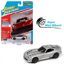 Johnny Lightning 1:64 - Classic Gold - 2014 Dodge Viper (Silver)