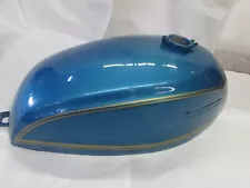 SUZUKI T500 Gas Tank Vintage Motorcycle Great shape Free Shipping