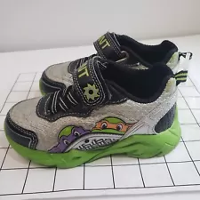 Teenage Mutant Ninja Turtle Light up Boy Sneaker Shoes Sz 8