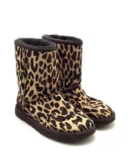 UGG Women's Classic Short 1002790 Brown Leopard Print Snow Boots - Size 6