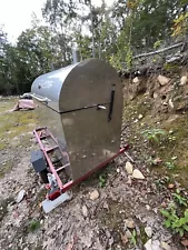 Towable Pig Roaster