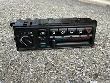 1993-1997 Subaru Legacy HVAC Controls