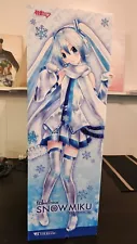 Volks Dollfie Dream DD Snow Miku Doll