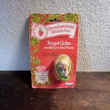 Vtg Angel Cake mini figure MOC Strawberry Shortcake Kenner