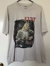 New ListingVintage 1995 Kurt Cobain Memorial T-Shirt Nirvana Unplugged, Anvil