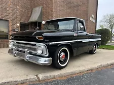 1965 Chevrolet C-10 Short Bed - Jasper V8