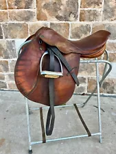 17.5" Stubben English Saddle