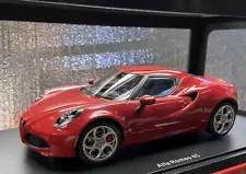 SUPERB COMPETITION RED ALFA ROMEO 4C 1:18 AUTOART COMPOSITE MODEL, BEAUTIFUL