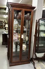 58973 Pulaski Furniture Lighted Curio China Cabinet 251-1 11608 1-138-0