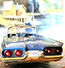 DANBURY MINT 1958 FORD THUNDERBIRD CONVERTIBLE MONARCH BLUE SCALE 1:24 COA