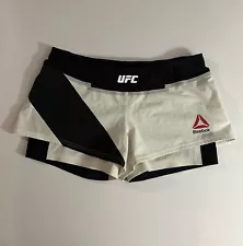 UFC Reebok MMA Shorts Size 30