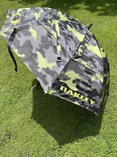 Oakley Olive Camo Green Golf Sized Fairway Umbrella With Slip Cover M Frame RARE