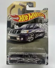 Hot Wheels Truck Series Nissan Titan Purple